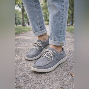 Skechers Women's Gray Flats